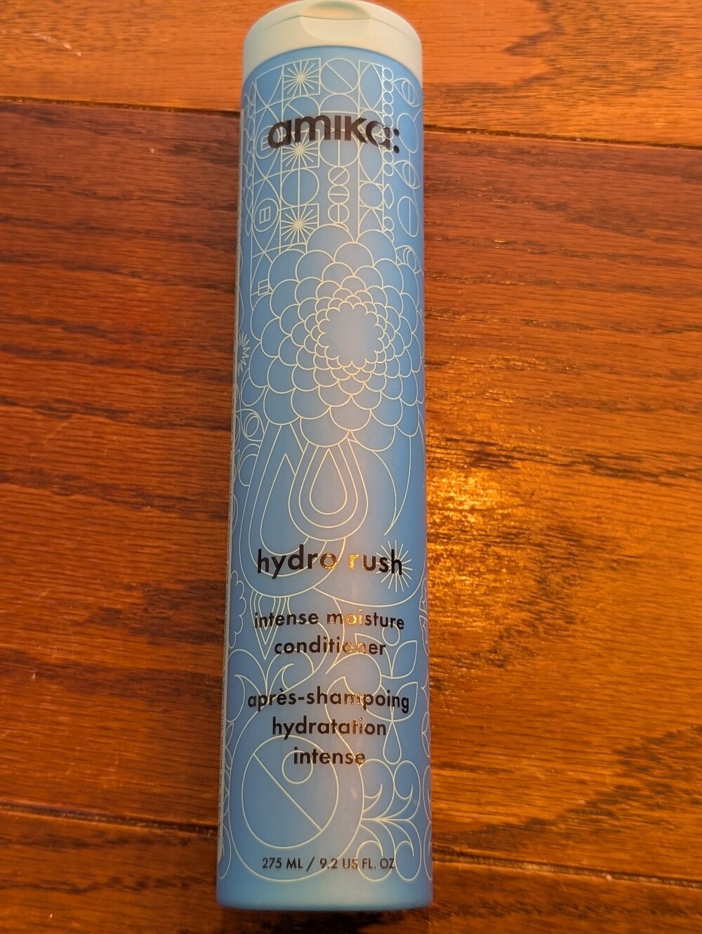amika Hydra Rush Intense Moisture Conditioner  9.2 Oz. New Unopened Condition